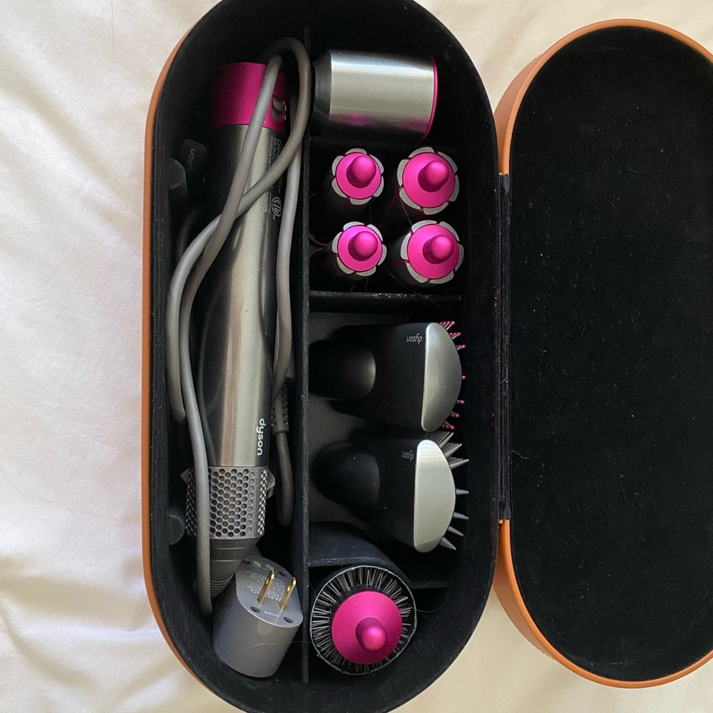 Dyson Air Wrap - everything included, almost brand new!